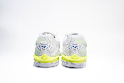 MIZUNO รุ่น WAVE CLAW EL 2