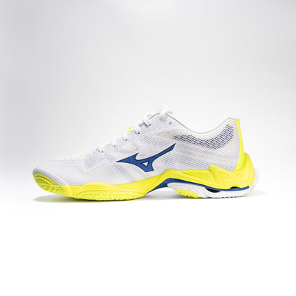 Mizuno รุ่น Wave Lightning Elite